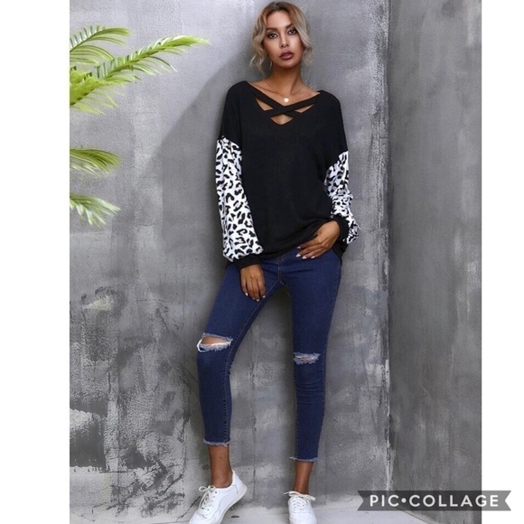 1 Left!! Cute Black Sweater w/Animal Print - Picture 4 of 4